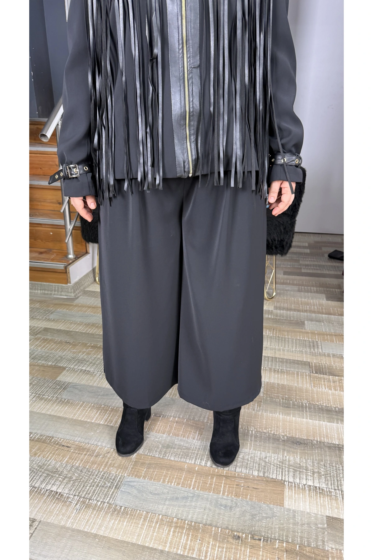 Milestone Püsküllü Takım 756