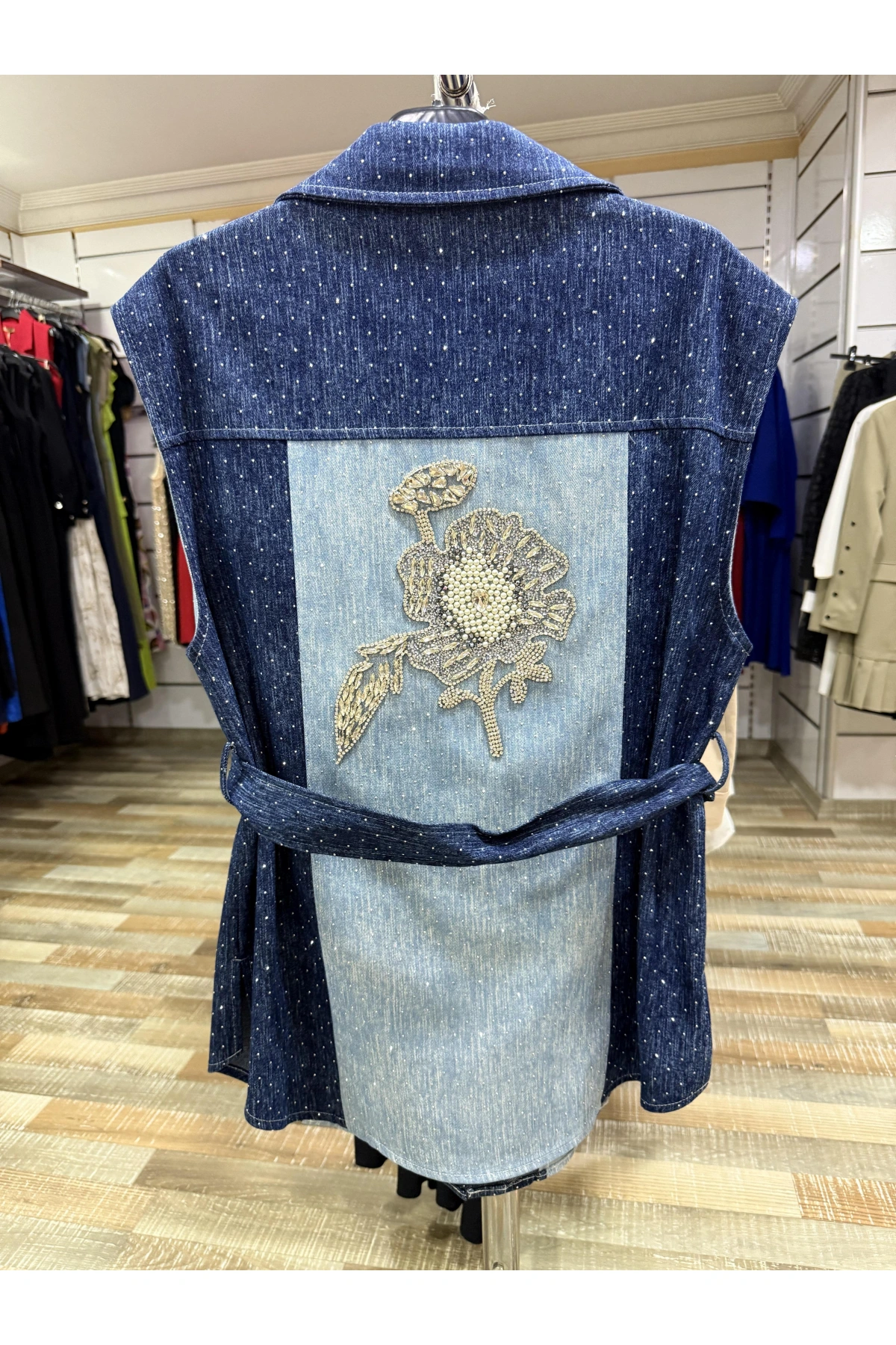 My312 Arkası Taşlı Kadın İndigo Yelek 9900