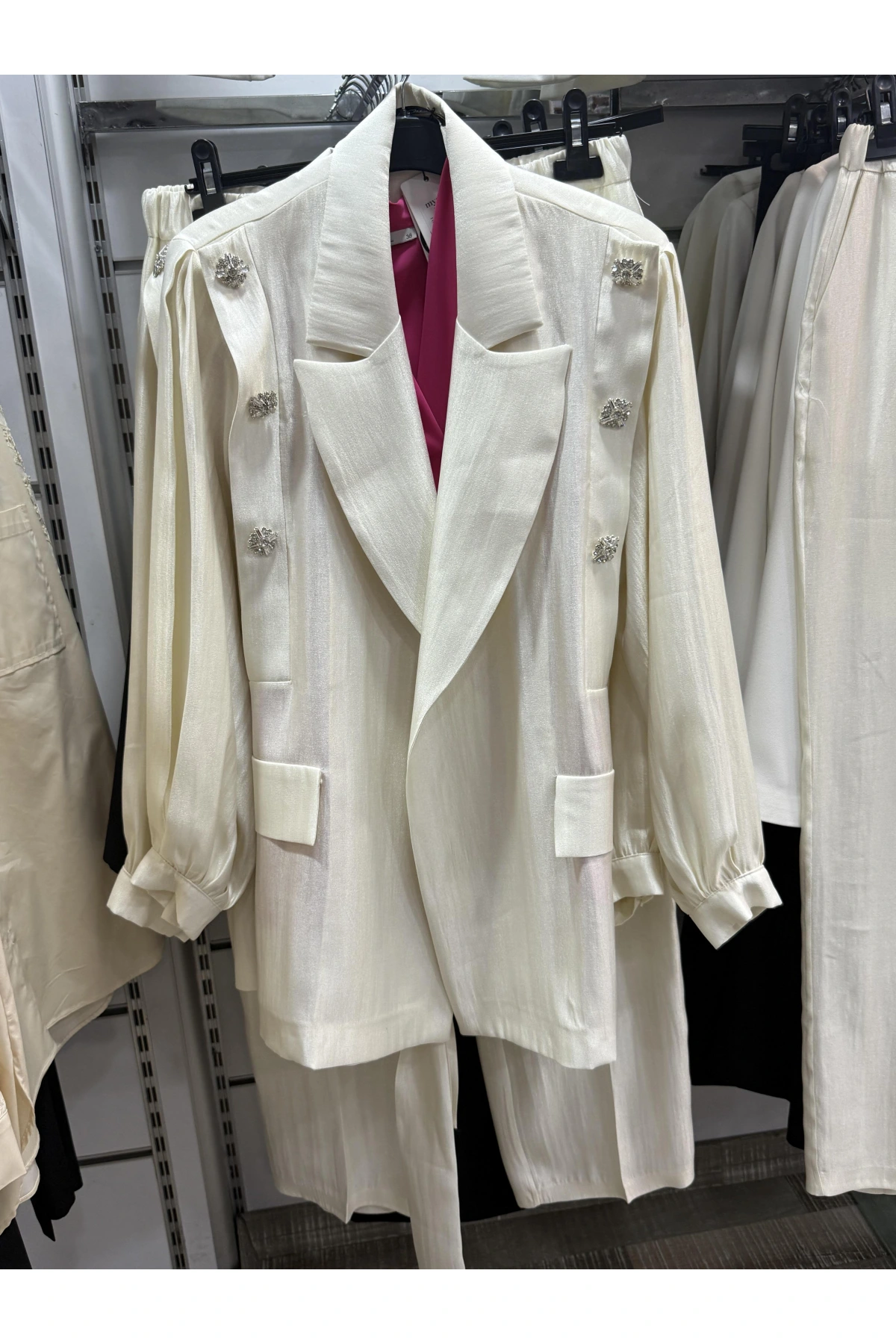 my312 Belden Bağlamalı Taş Detalı Takım