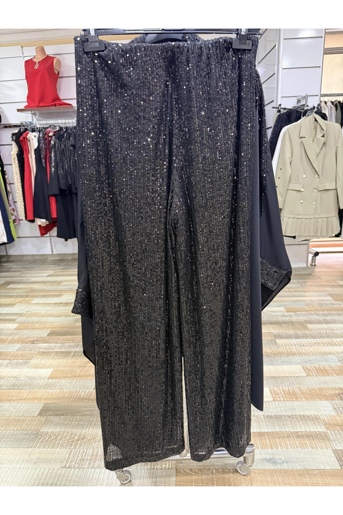 my312 Pelerinli Payetli Takım 25S1403 Siyah