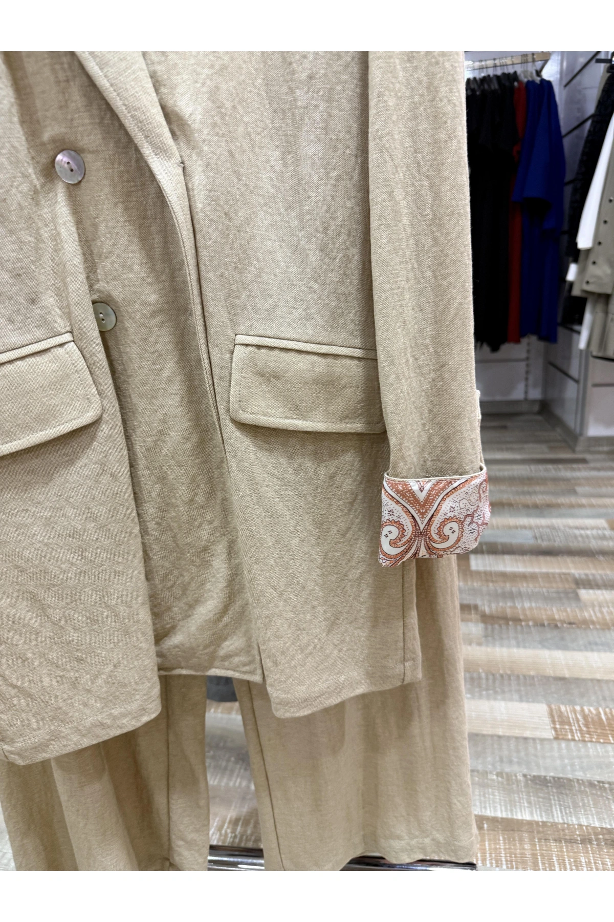 my312 Yakası Taşlı Takım 25S1400 Bej