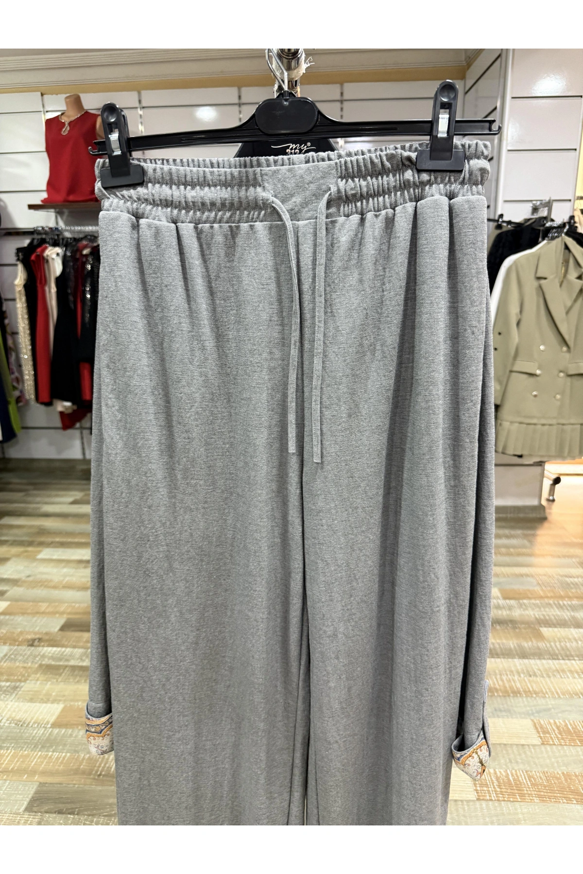 my312 Yakası Taşlı Takım 25S1400 Gri