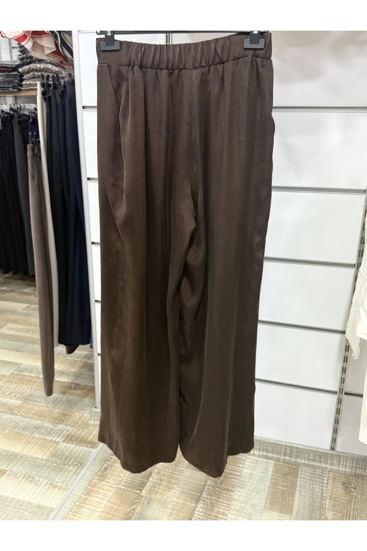 On Fashion Önü Pileli Bol Paça Pantolon 52101