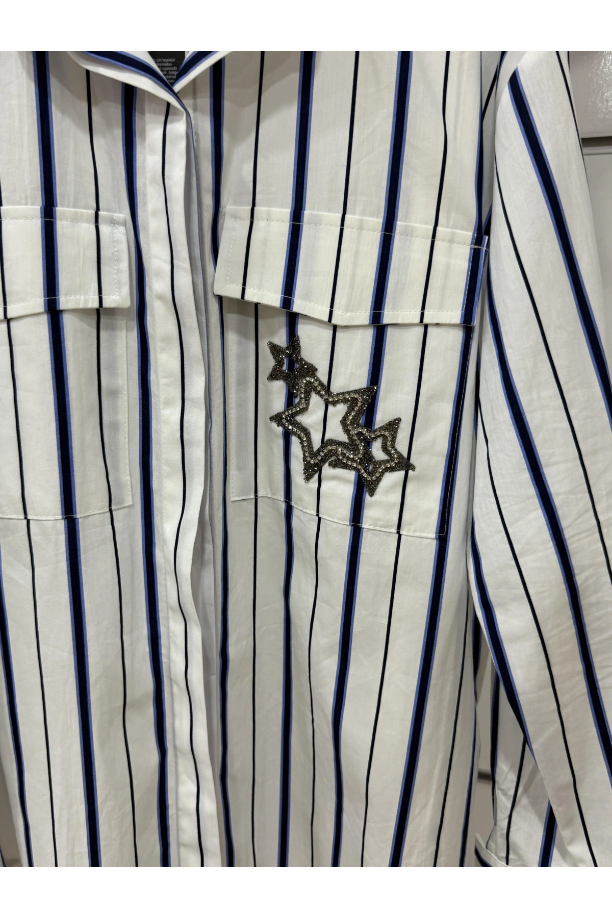 On Fashion Yıldız Detaylı Önü Cepli Gömlek 56300