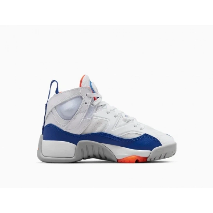 Nike Air Jordan Jumpman Two Trey Basketball Trainers
