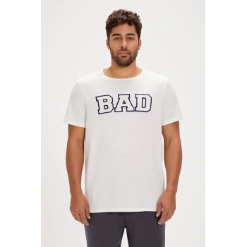 Keçe Kırık Beyaz Erkek Tişört