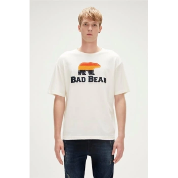 Üç Parçalı Kirli Beyaz Erkek Tişört