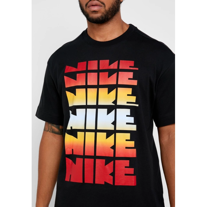 Nike Sportswear Classics Tshirt Sleeve Tee