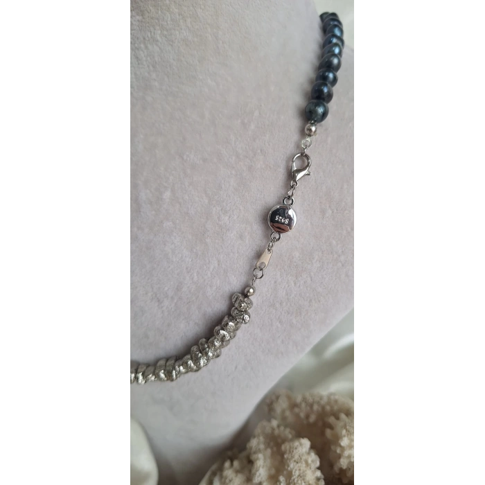 925 AYAR GÜMÜŞ KAPAMALI SİYAH İNCİ VE LAV TAŞI ZARİF KOLYE BİLEKLİK SET