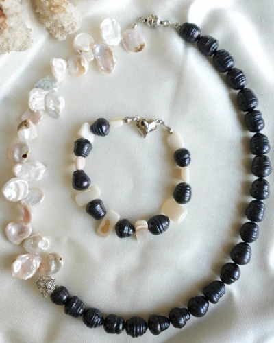 YAPRAK İNCİ SİYAH İNCİ VE SEDEF TAKIM