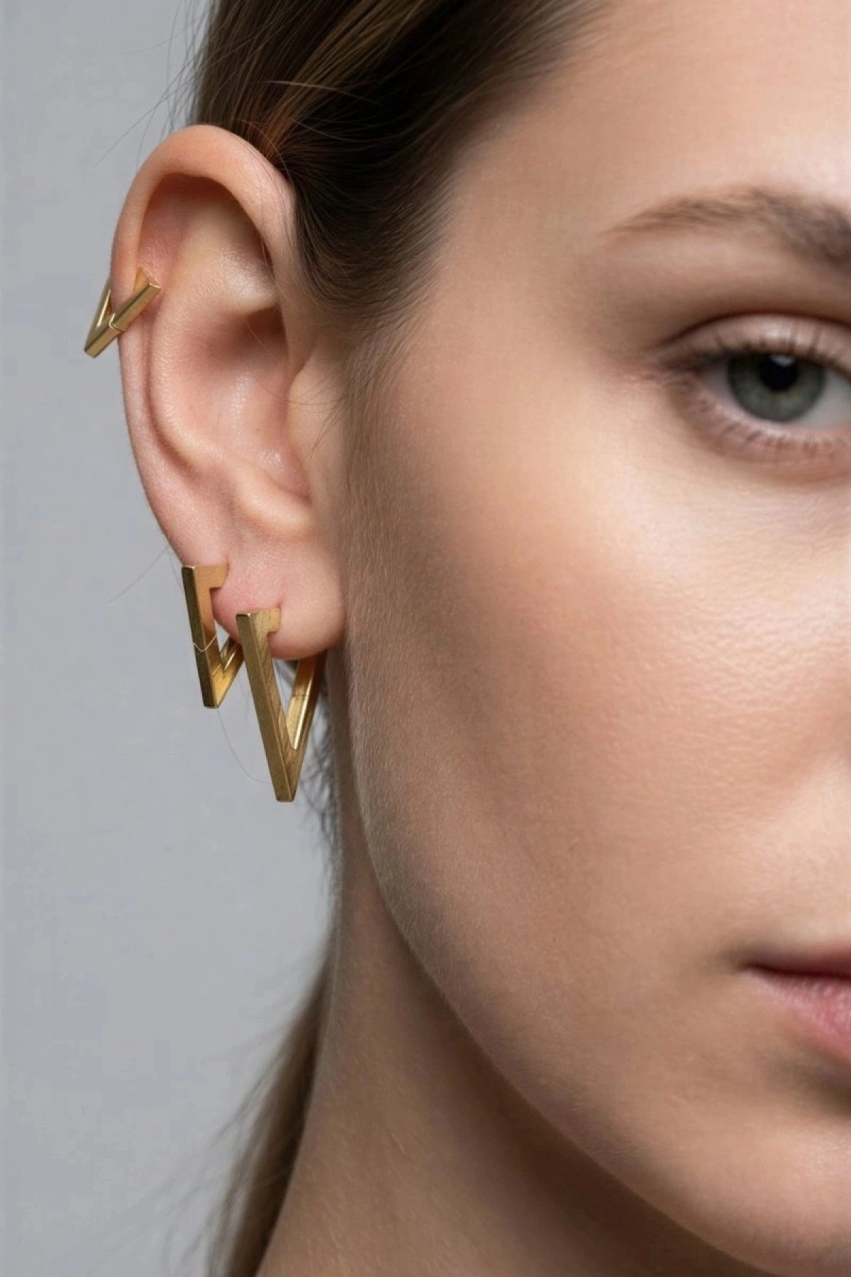 Çoklu Üçgen Model Gold Altın Kaplama Çelik Küpe