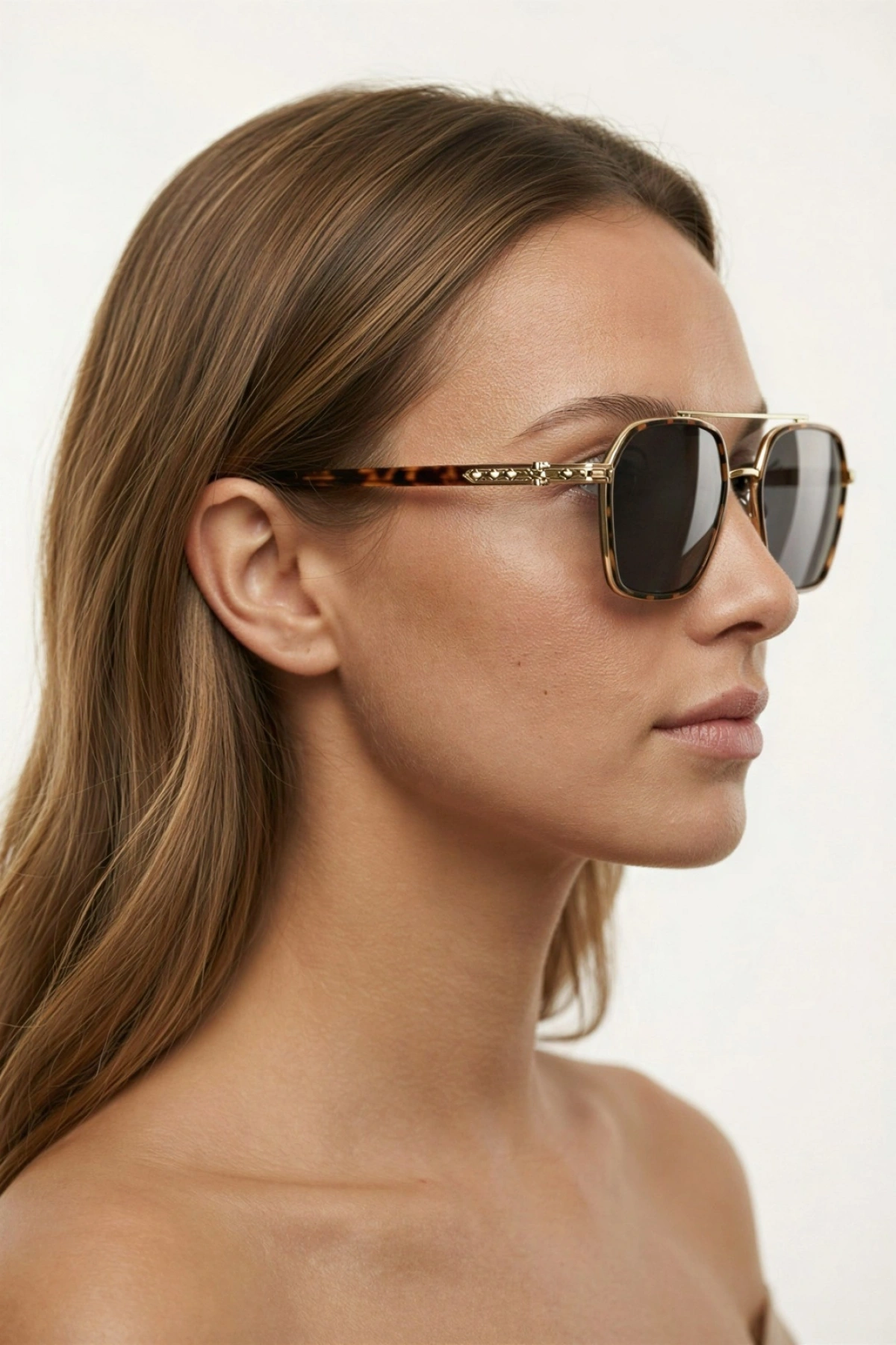 Çizgi Model Kadın Güneş Gözlüğü