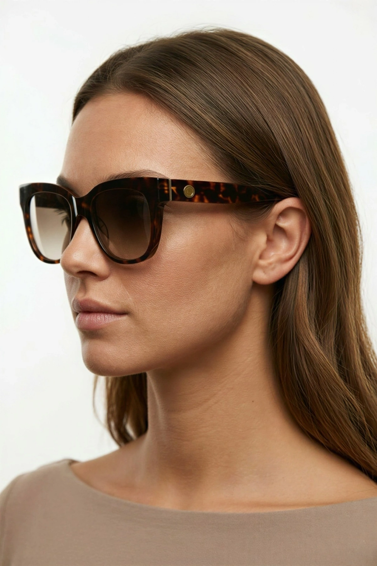 Yarı Halka Model Kadın Güneş Gözlüğü