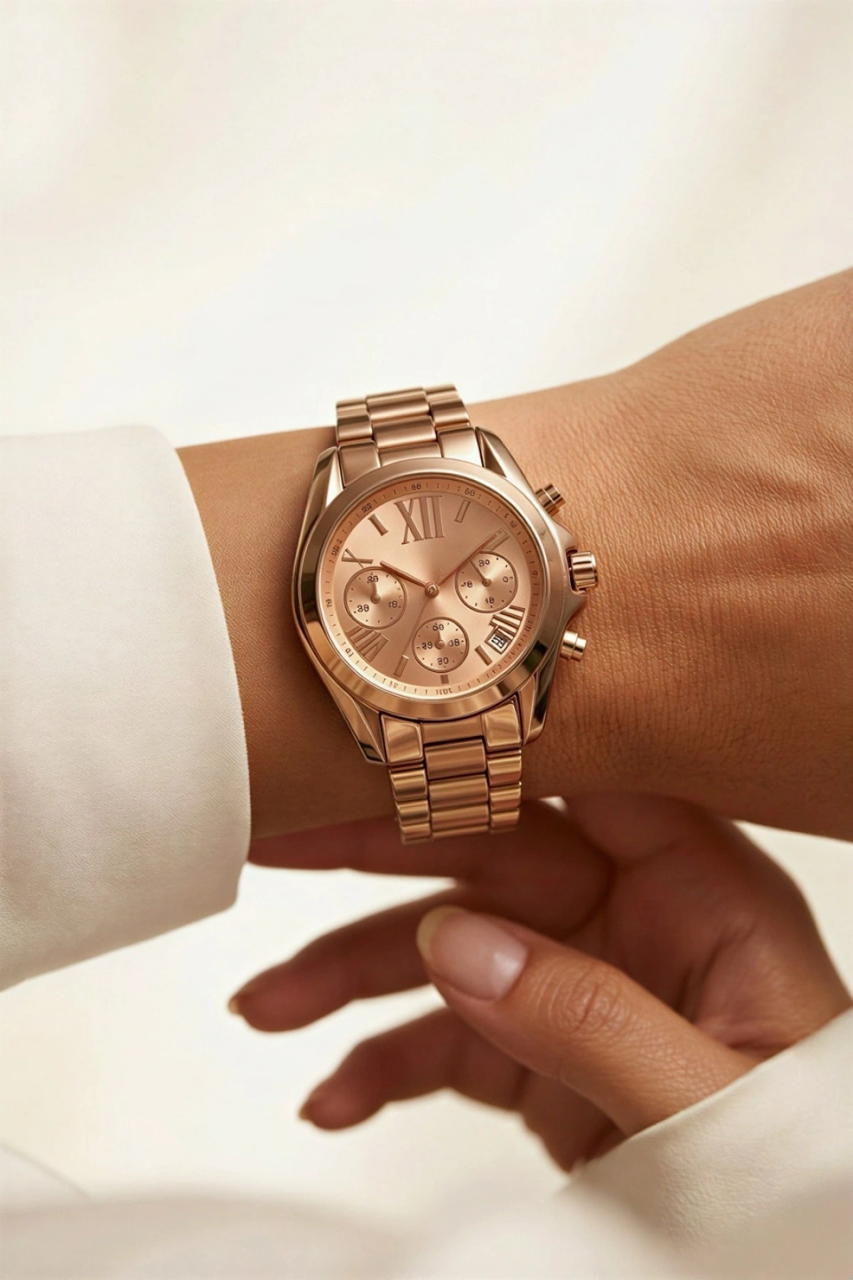 Kapalı Rose Kordon Roma Rakam Rose Kadran Detay Gold Kadın Kol Saati