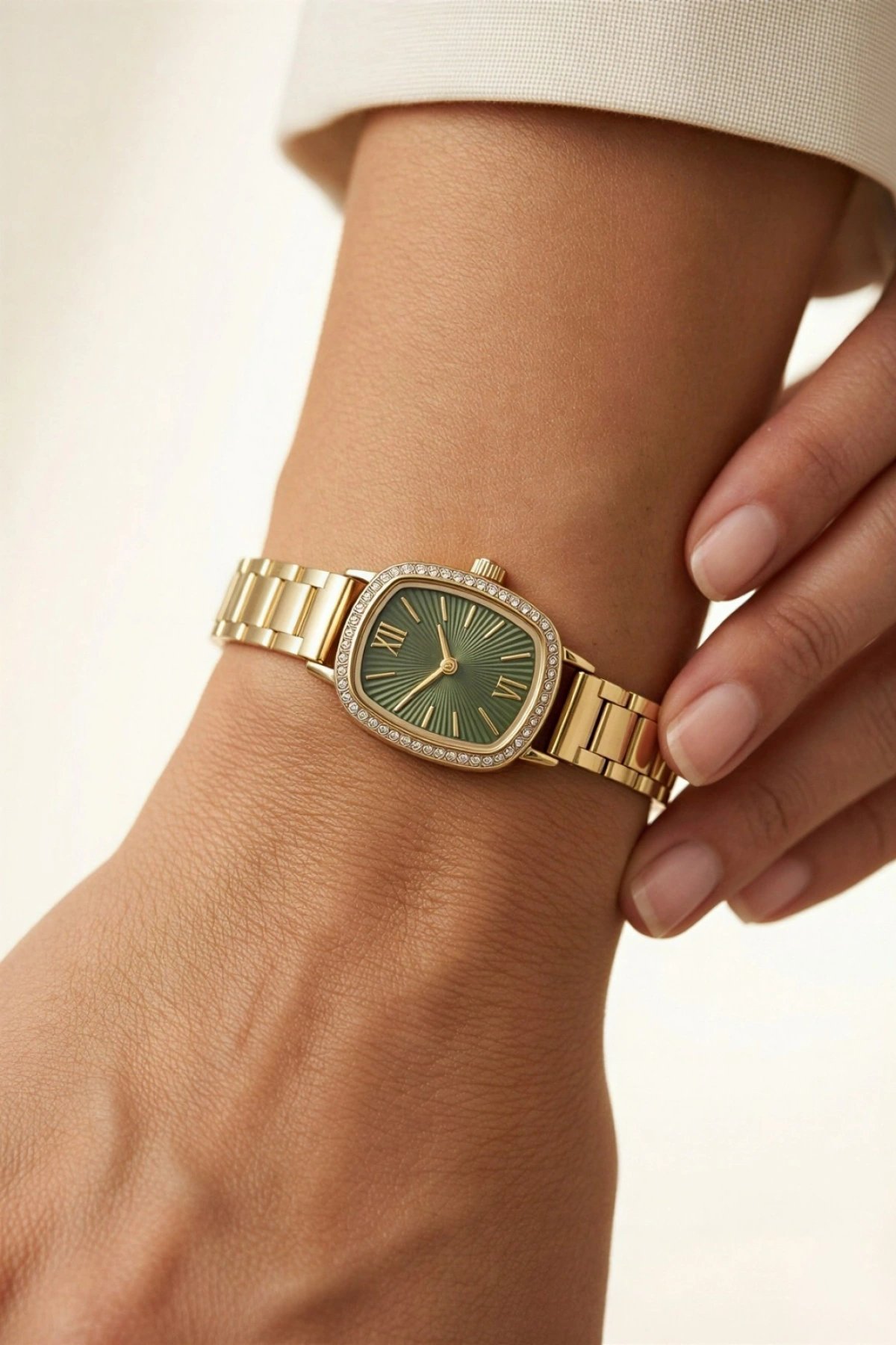 Fener Model Gold Kordon Haki Kadran Kadın Kol Saati