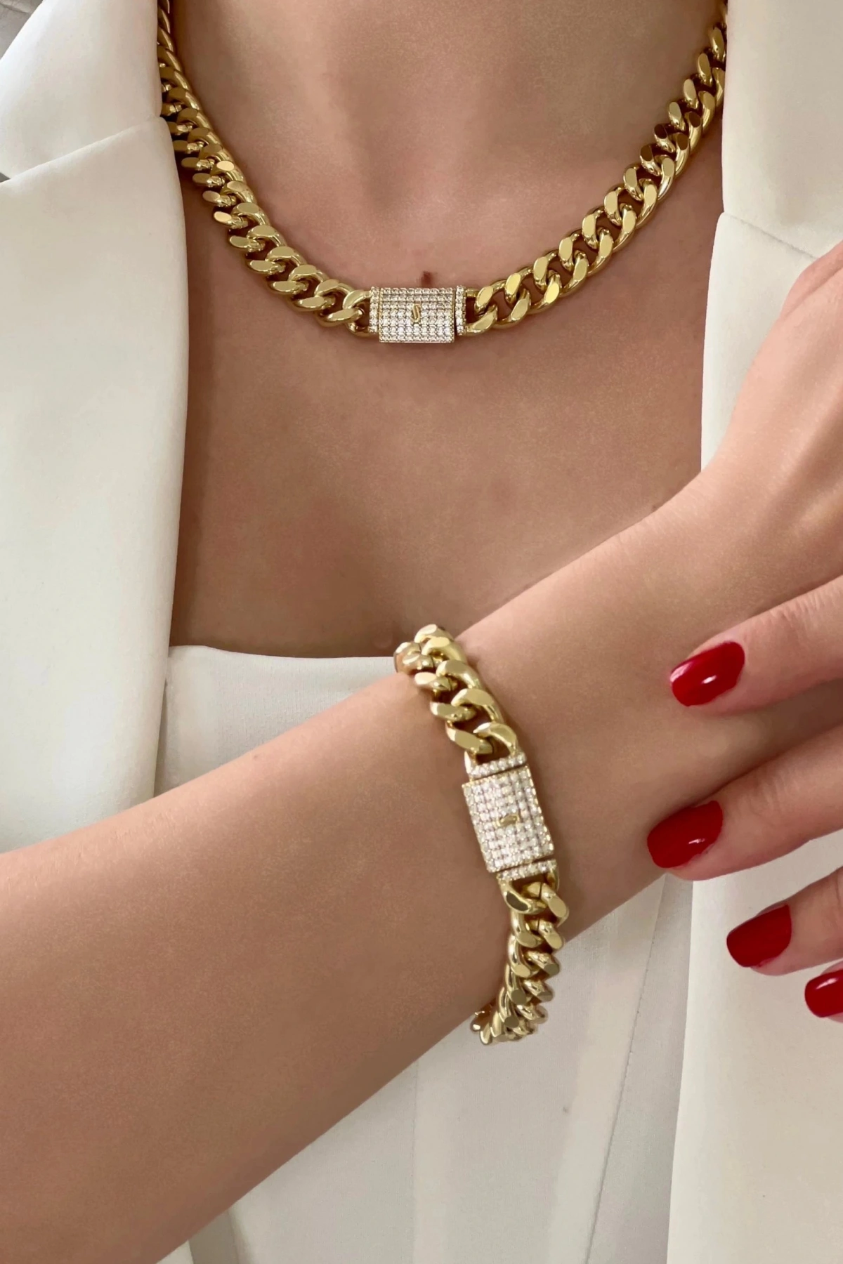 Taş Detay Gurmet Model Kolye ve Bileklik Set