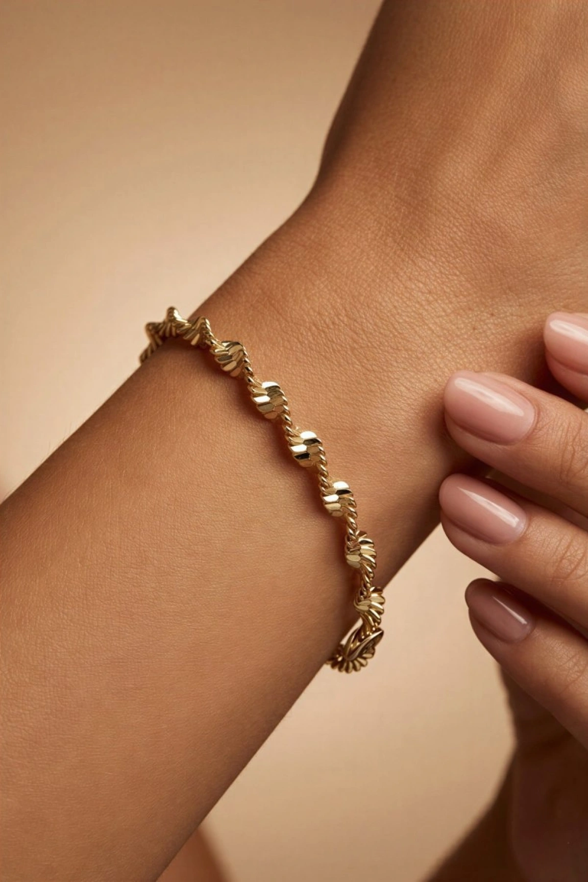 Sarmal Model Gold Altın Kaplama Bileklik