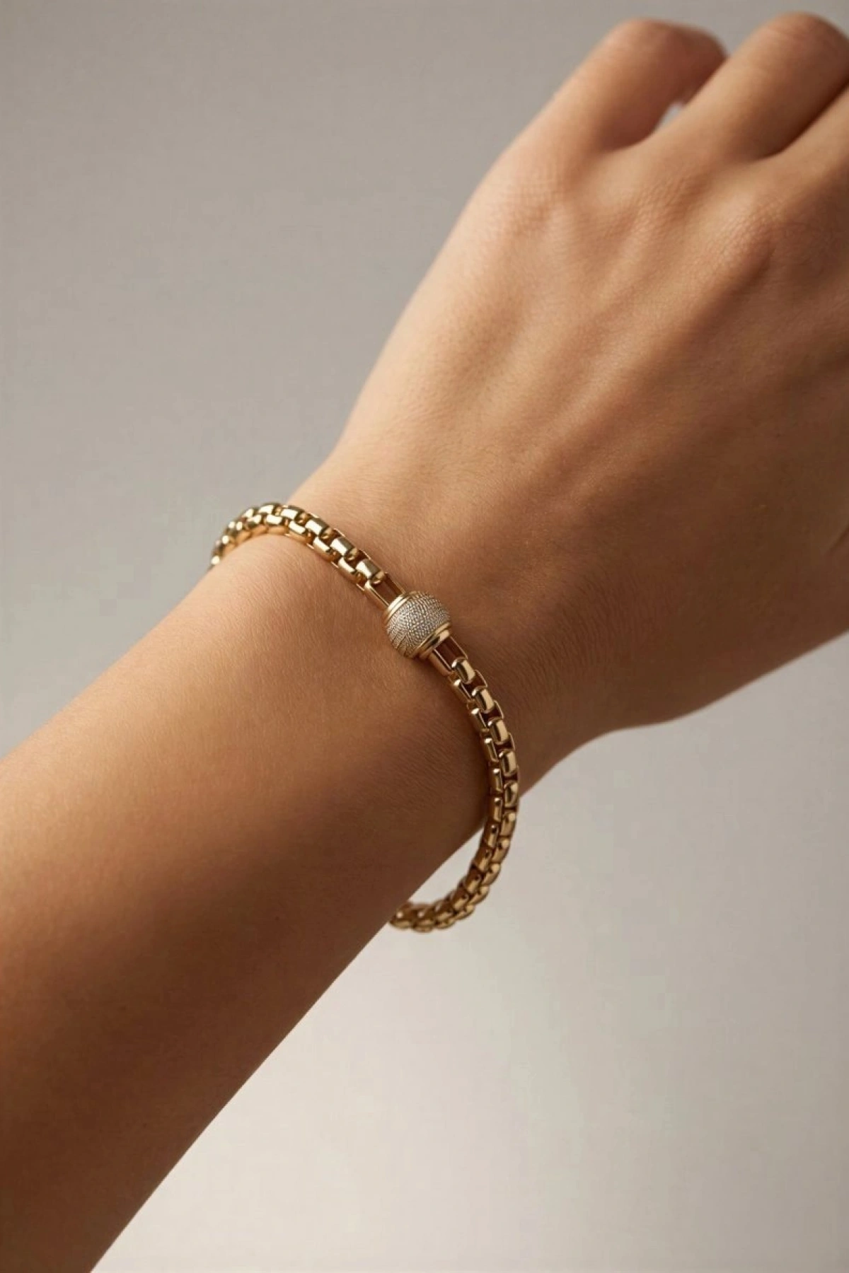 Horus Zincir Taş Detay Gold Altın Kaplama Bileklik