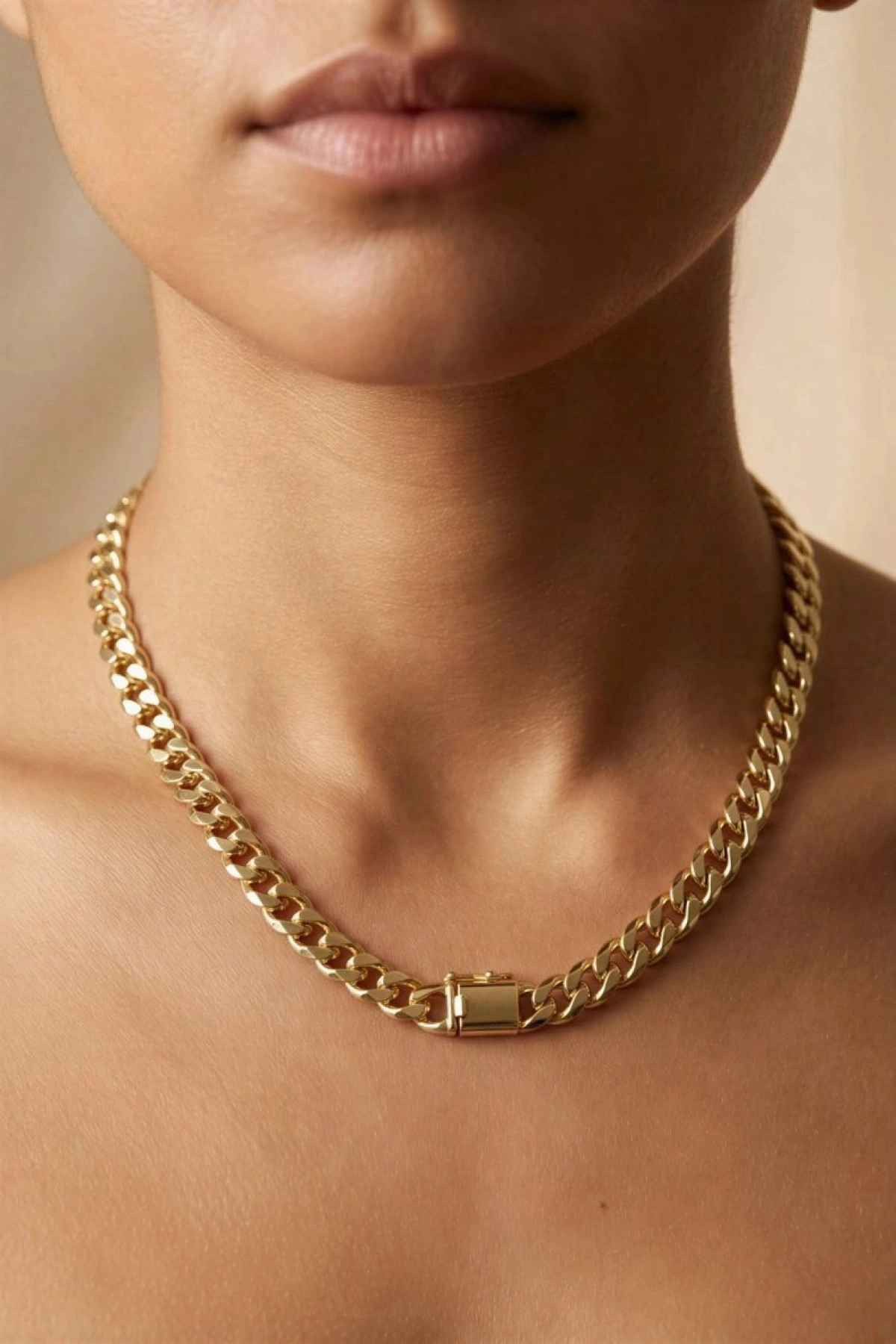 Düz Gurmet Model Gold Altın Kaplama Kolye