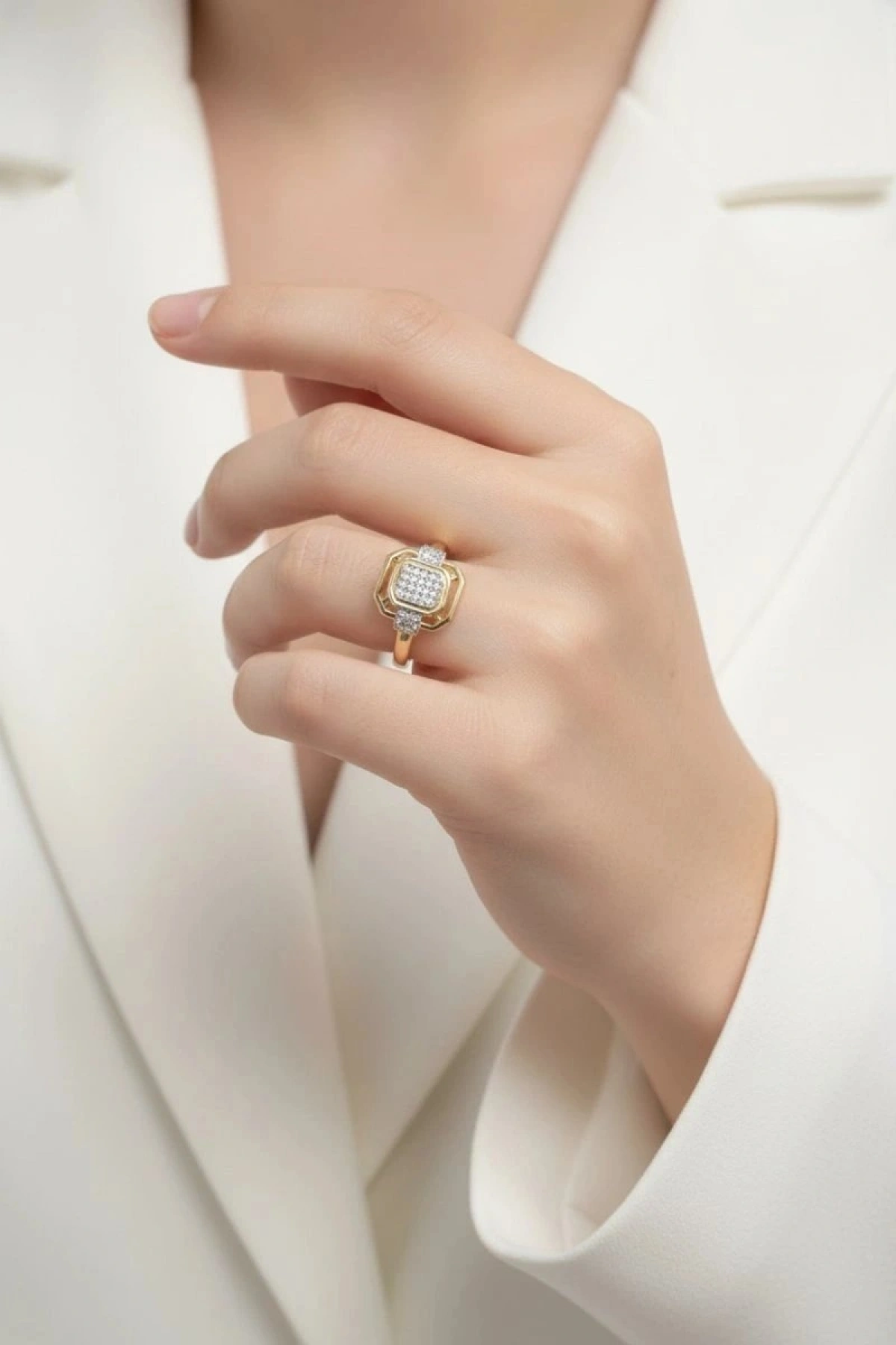 Aristocrat Model Ayarlanabilir Gold Altın Kaplama Yüzük