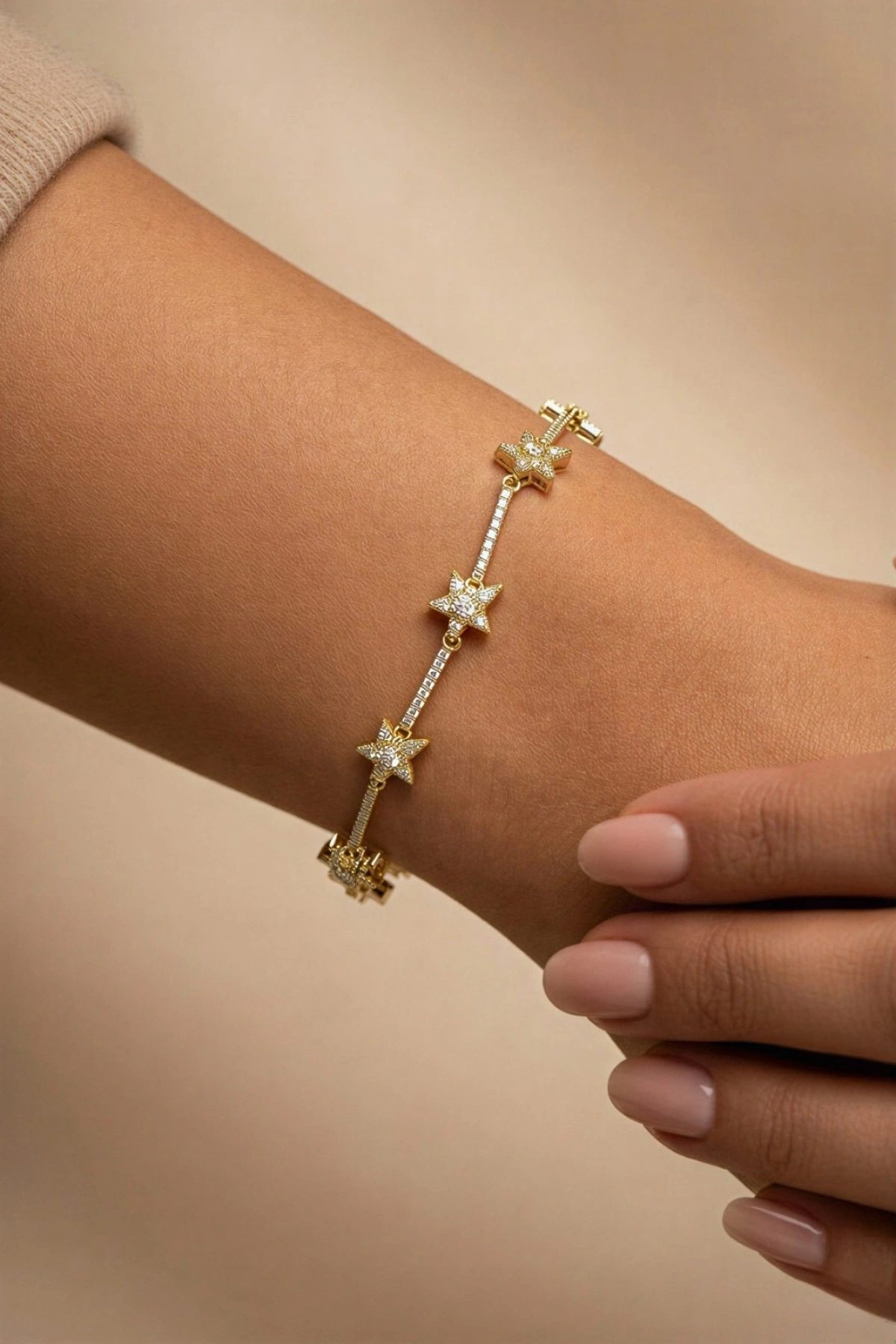 Su Yolu Model Yıldız Detay Gold Altın Kaplama Bileklik