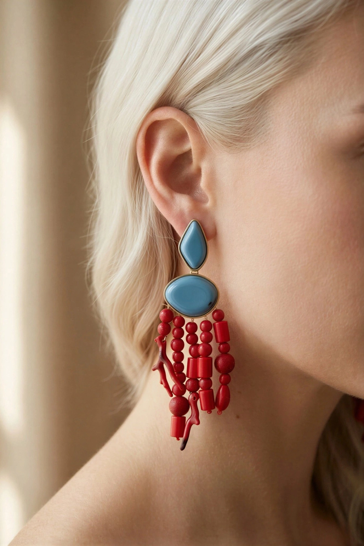 Kırmızı Sarkıt Boncuk Model Gold Altın Kaplama Küpe