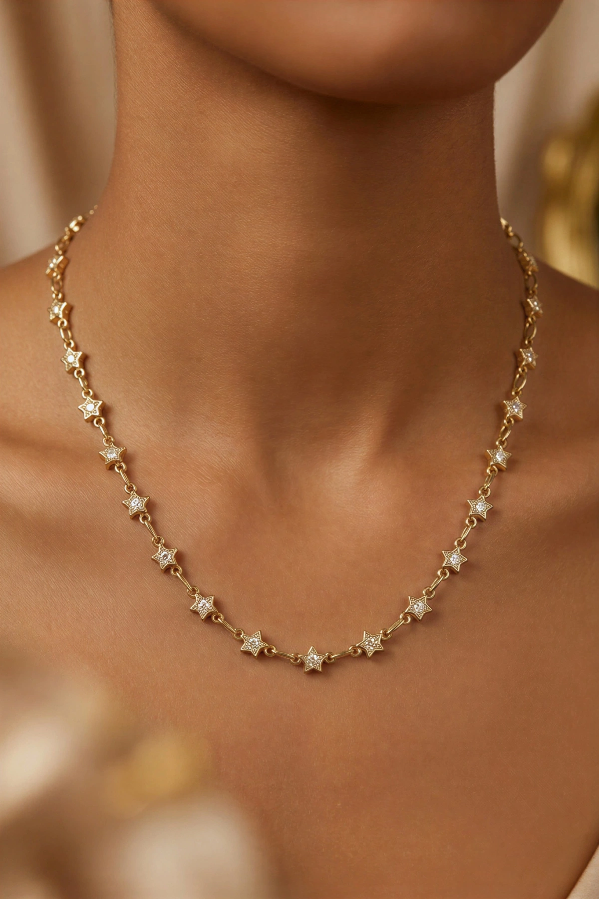 Taşlı Yıldız Model Gold Altın Kaplama Kolye