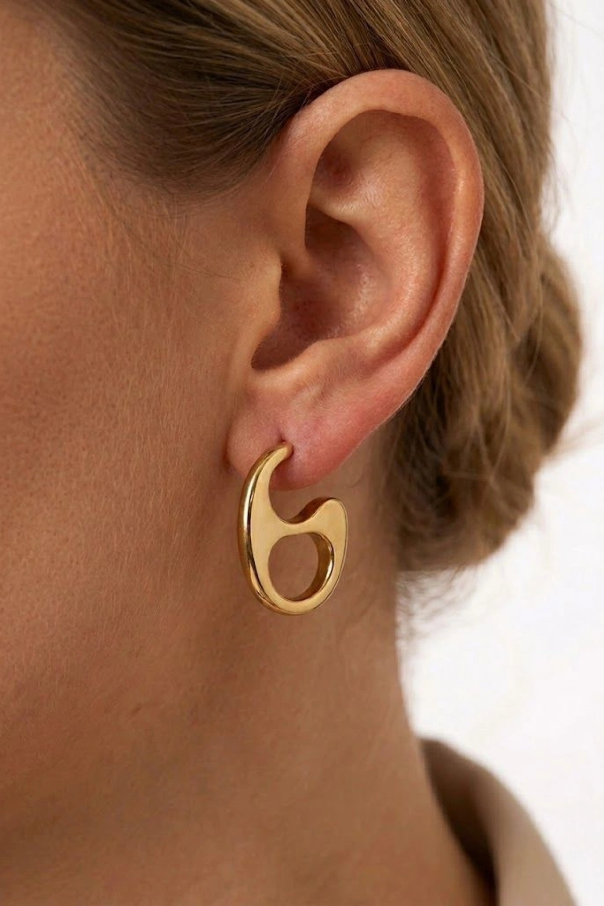 Bridgetown Model Gold Altın Kaplama Çelik Küpe