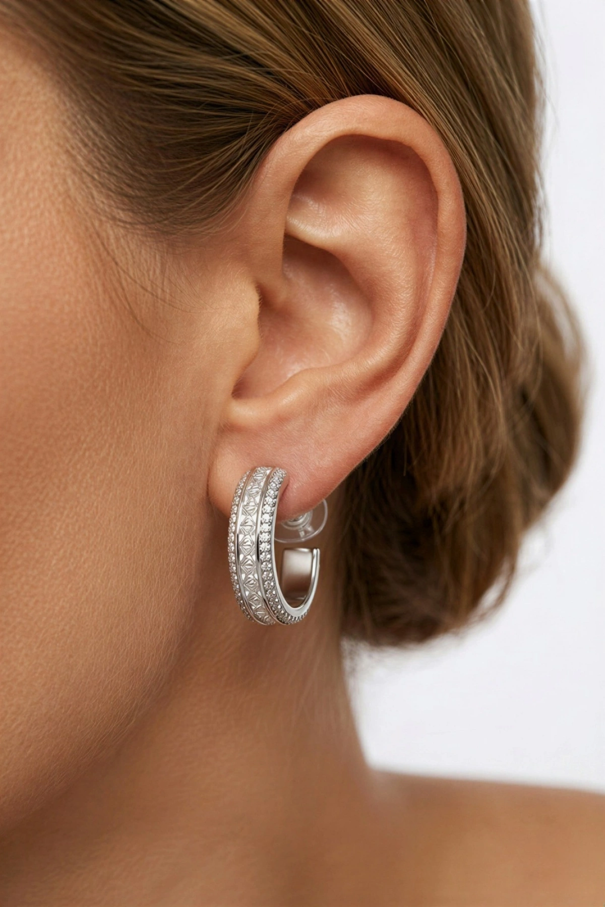 Hesperus Model Beyaz Altın Kaplama Küpe