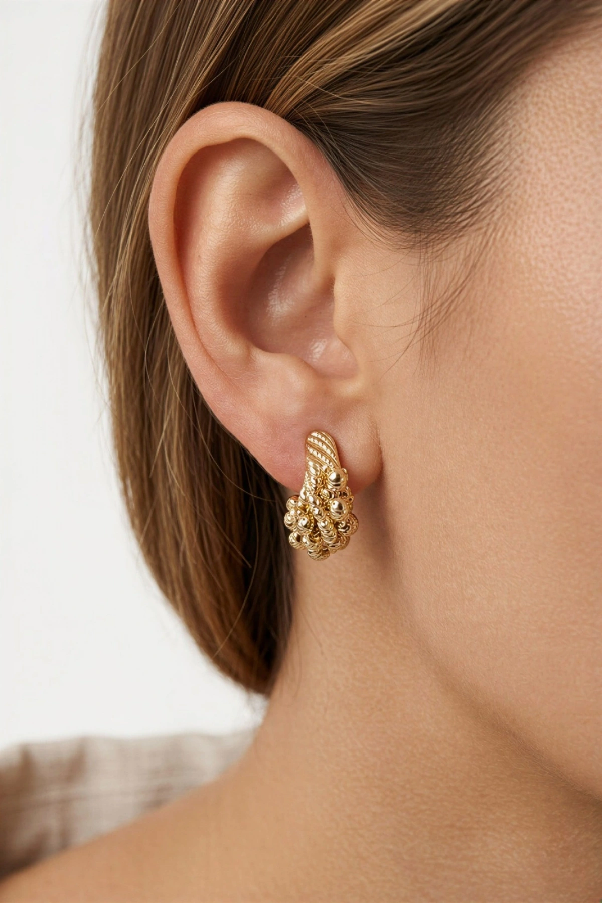 Venus Model Gold Altın Kaplama Küpe