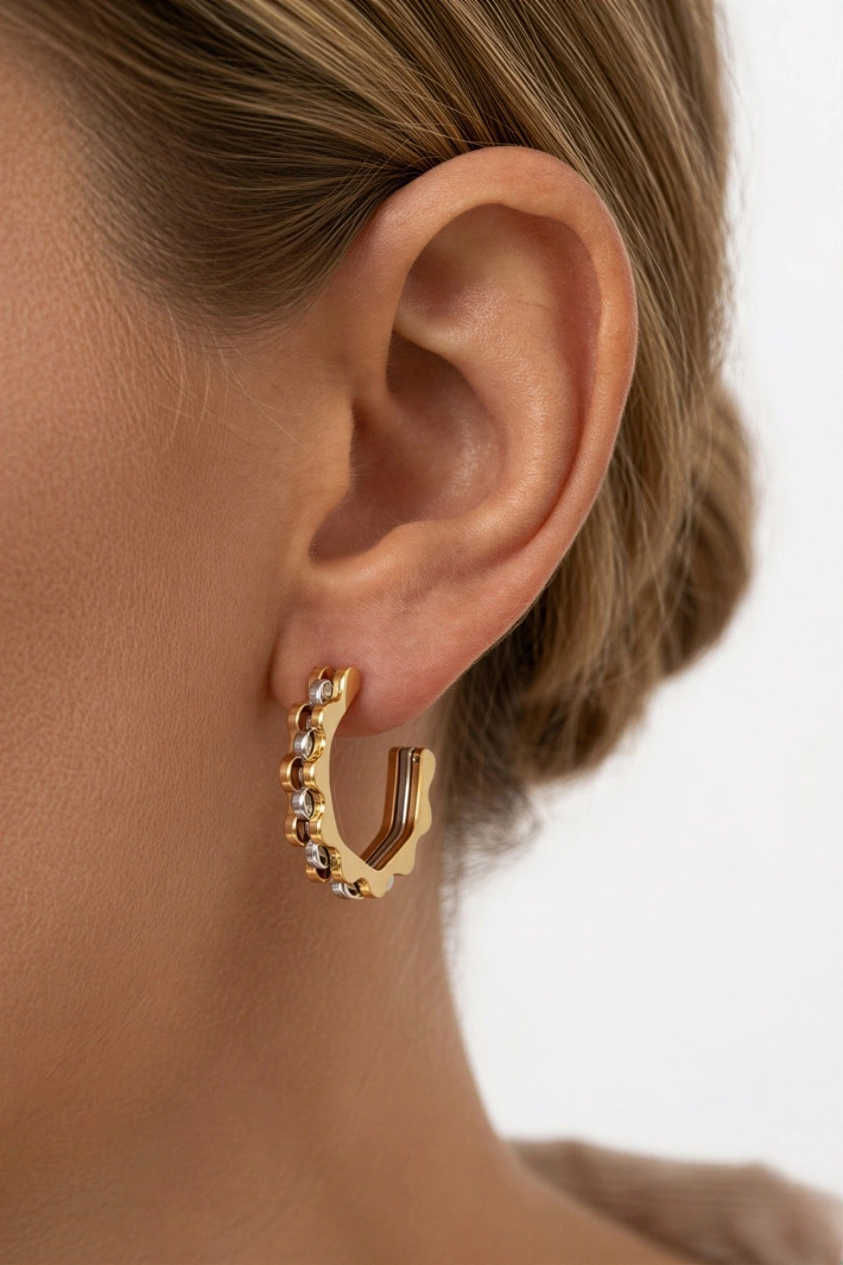 R. Model Sekizgen Üç Renk Altın Kaplama Çelik Küpe