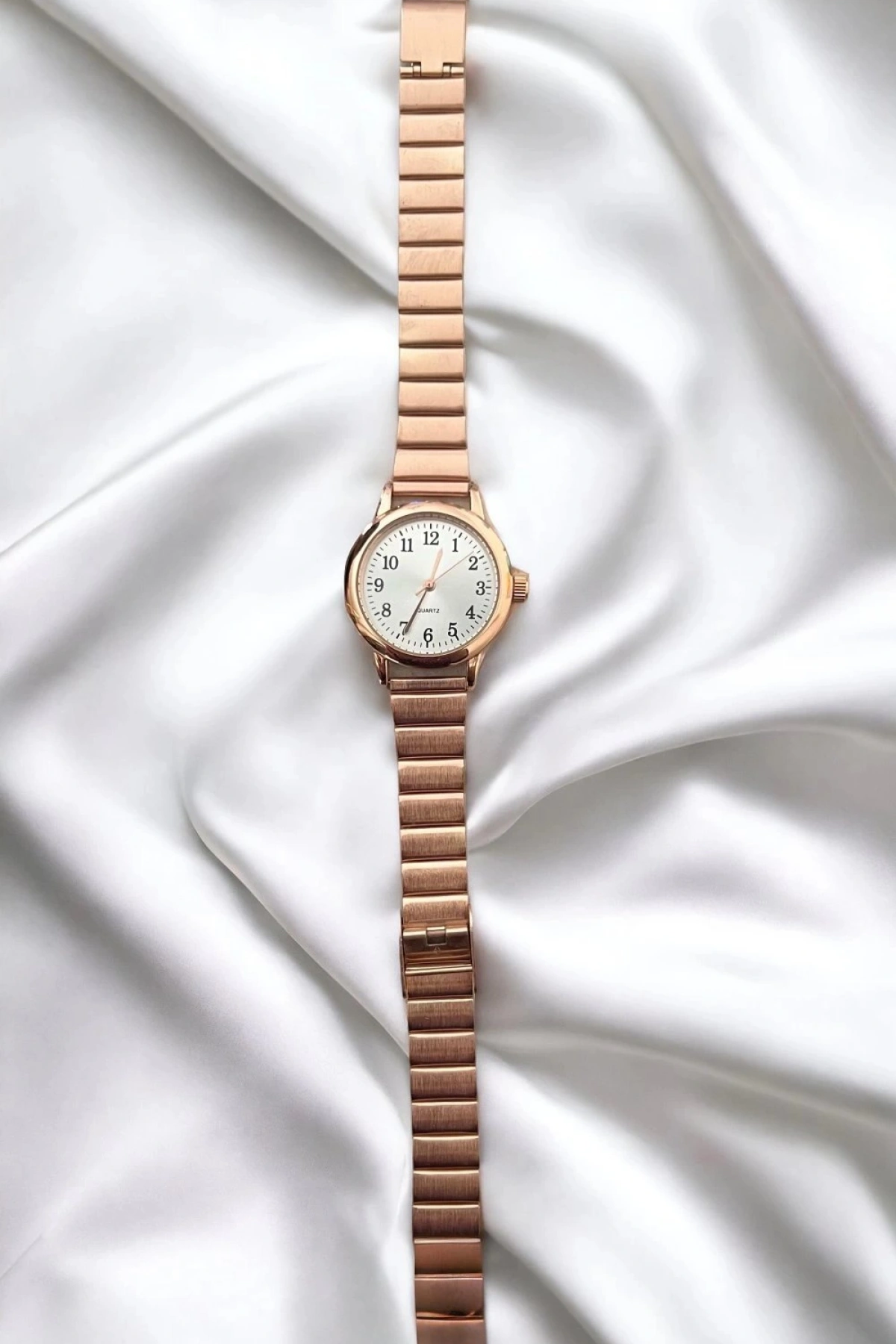 Metal Kordon Oval Rose Renk Kadın Kol Saati