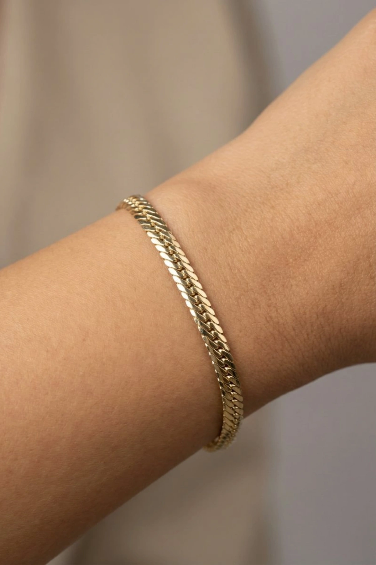 Petra Model Gold Altın Kaplama Bileklik