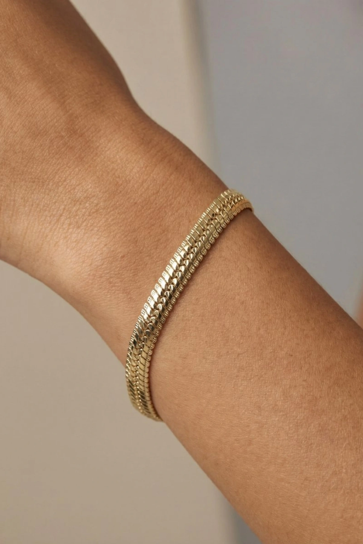 Desenli Petra Model Gold Altın Kaplama Bileklik