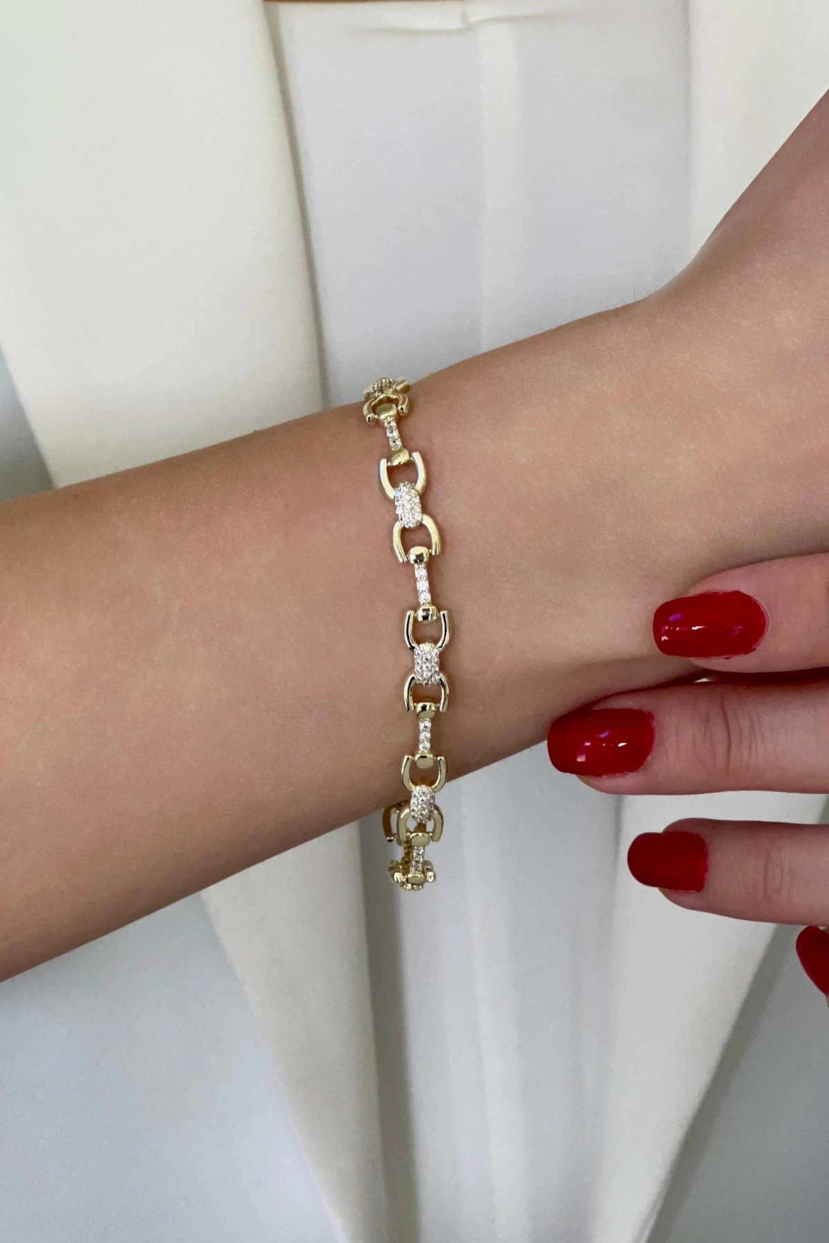 Şans Model Taşlı Gold Altın Kaplama Bileklik