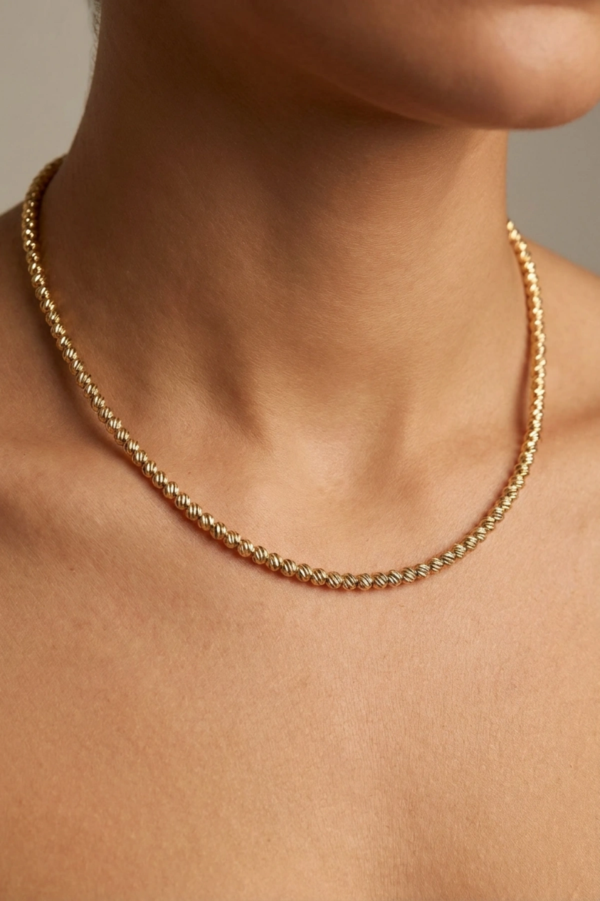 Dorika Model Gold Altın Kaplama Kolye