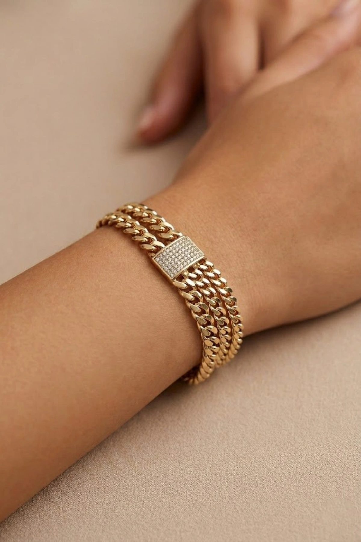 Dikdörtgen Taş Model Gold Altın Kaplama Bileklik