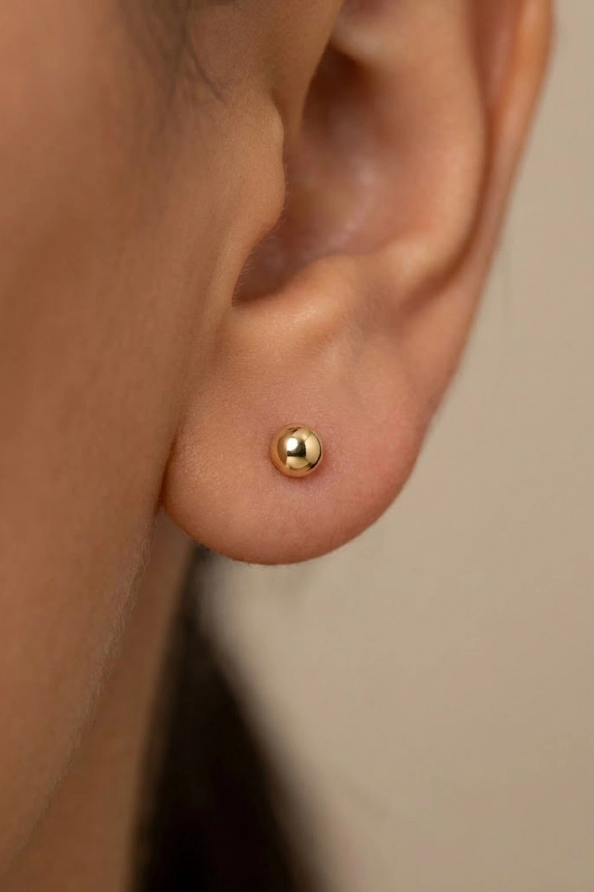 Dorika Model Gold Altın Kaplama Küpe