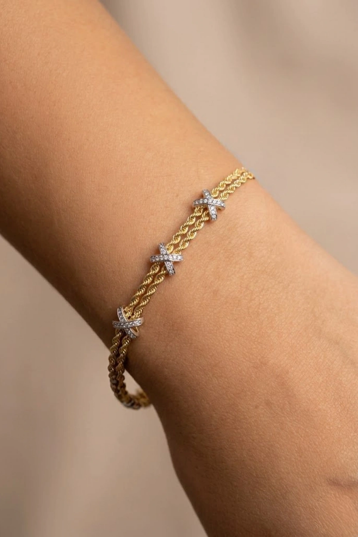 Cross Model Gold Altın Kaplama Bileklik