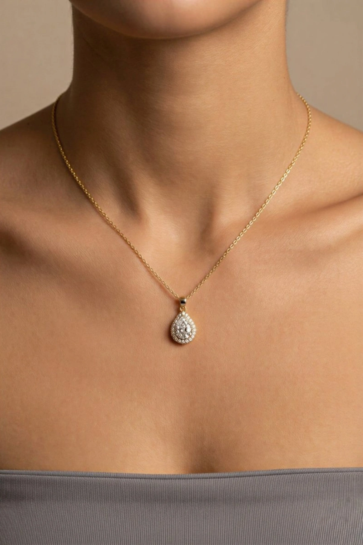 Damla Elmas Model Zarif Gold Altın Kaplama Kolye