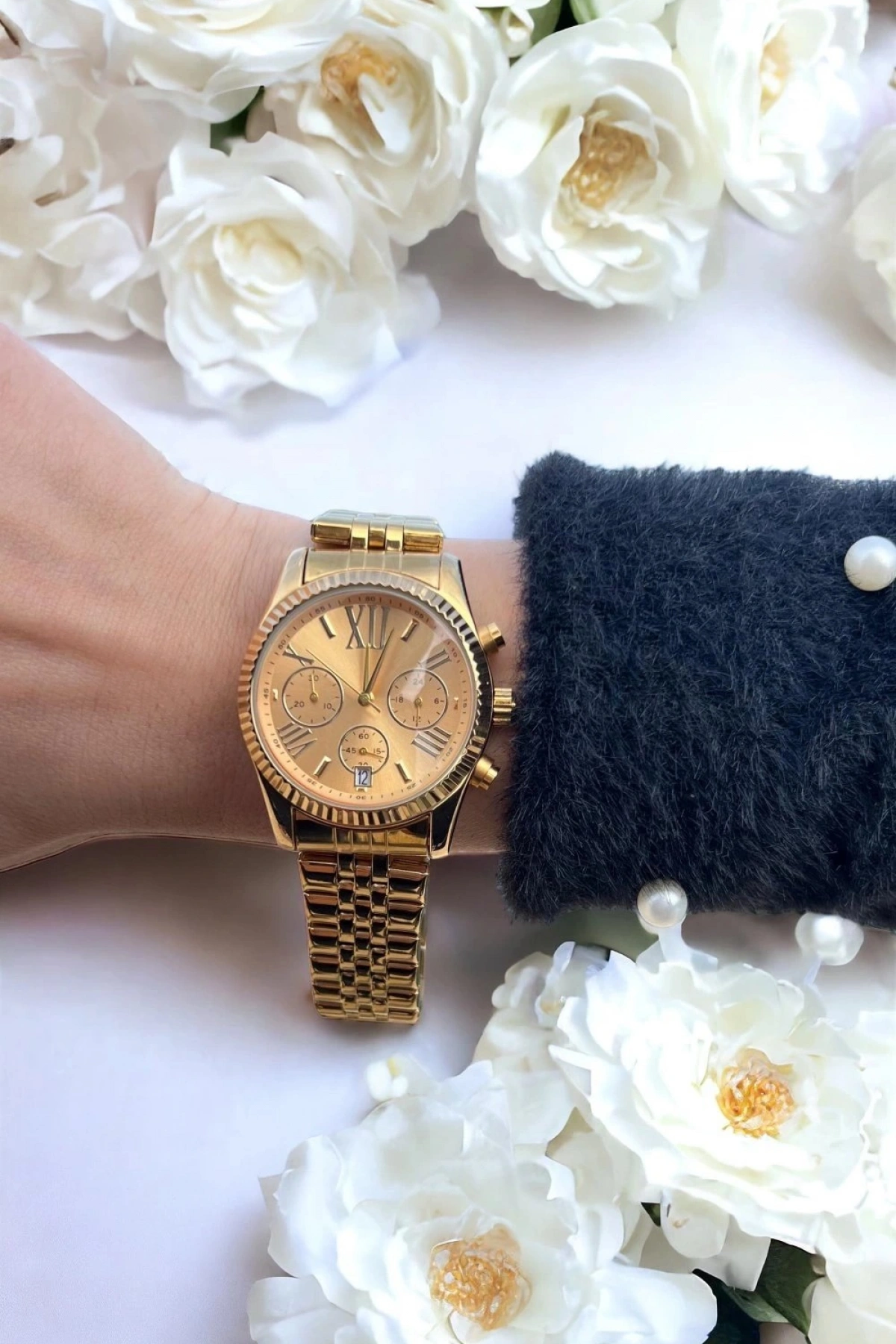 Çelik Kordon Kadın Kol Saati Gold Kaplama