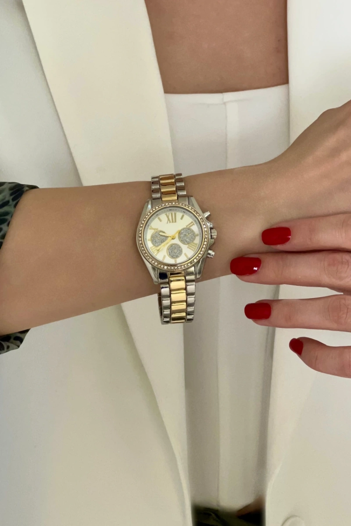 Mut Model Silver-Gold İçi Beyaz Kadın Kol Saati