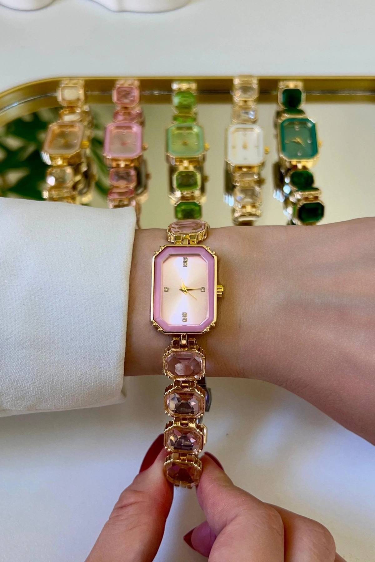 Zeus Model Açık Pembe İçi Pembe Kadın Kol Saati