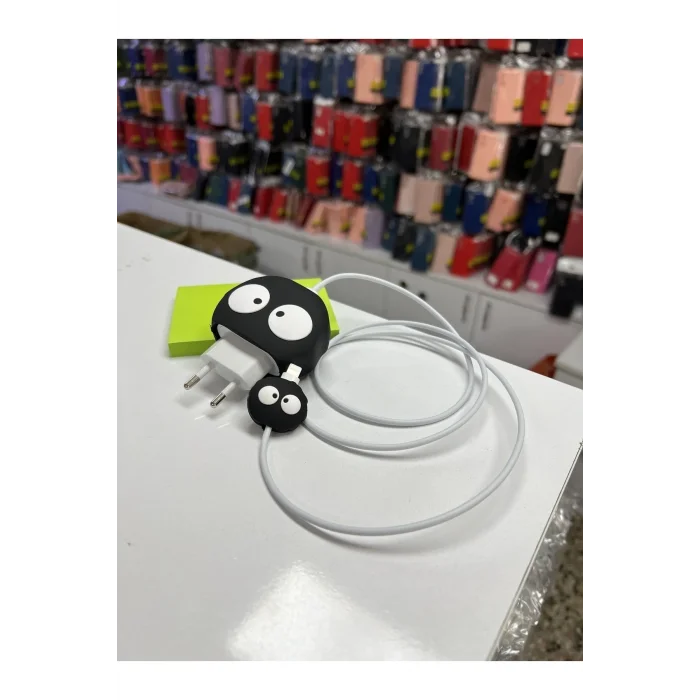 Şarj Aleti Adaptör Ve Kablo Koruyucu Figürlü