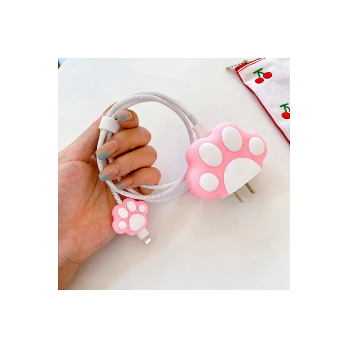 Şarj Aleti Adaptör Ve Kablo Koruyucu Figürlü