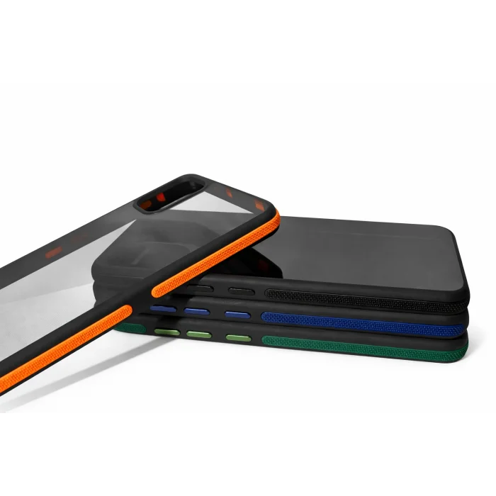 İphone 16 Pro ile Uyumlu Magsafe Özellikli Transparan Akrilik Telefon Kılıfı