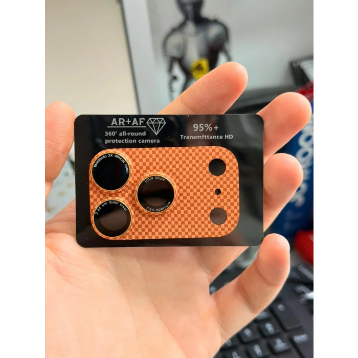 iPhone 17 Pro Max Tam Kapatan Desenli Karbon Lens Koruyucu