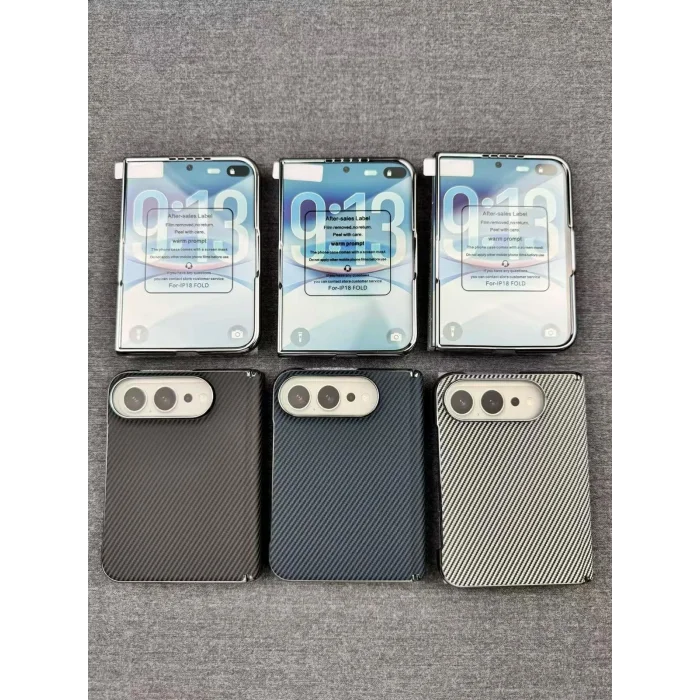 İphone 18 Duo Carbon Magsafe Kılıf