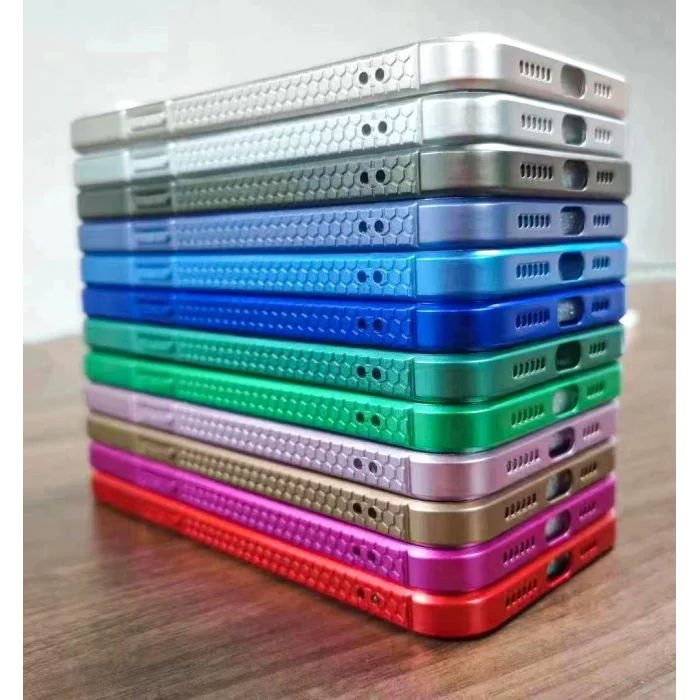 iPhone 12 Pro Metalic Renk Kamera Korumalı Silikon Kılıf