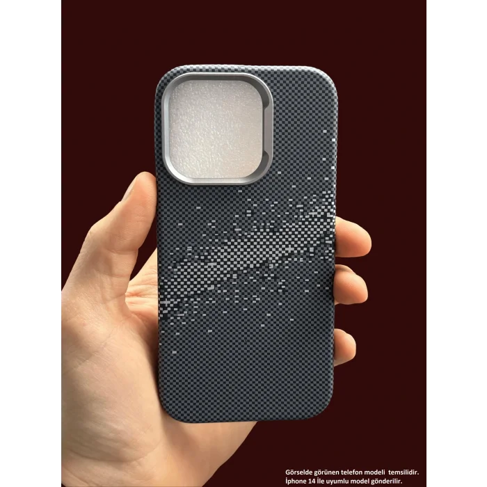 İphone 14 MagSafe Uyumlu Kılıf Carbon Desenli Premium Telefon Kılıfı